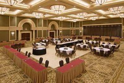 фото отеля BEST WESTERN PLUS Lamplighter Inn and Conference Centre