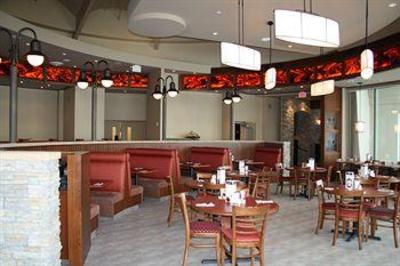 фото отеля BEST WESTERN PLUS Lamplighter Inn and Conference Centre