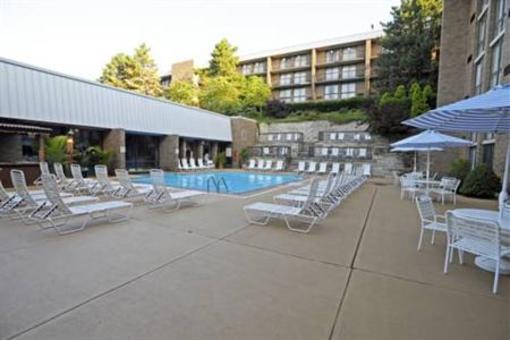 фото отеля DoubleTree by Hilton Hotel Pittsburgh