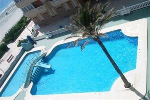 фото отеля Valmanga Apartamentos La Manga del Mar Menor