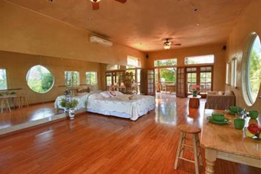 фото отеля The Spyglass House Rentals