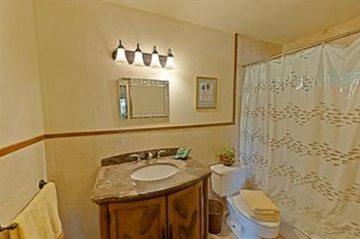 фото отеля The Spyglass House Rentals
