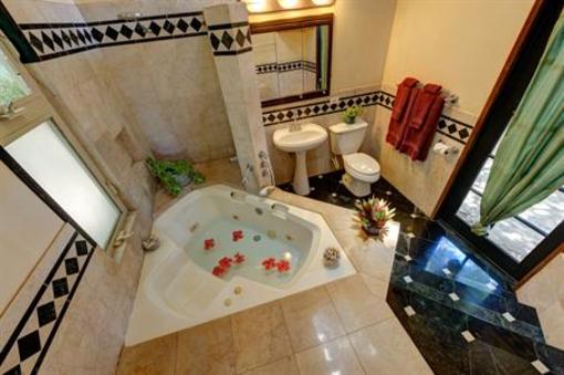 фото отеля The Spyglass House Rentals