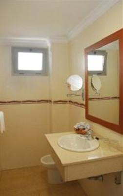 фото отеля Hotel Pujol
