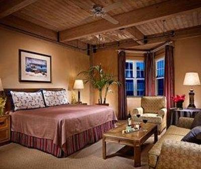 фото отеля Harbor House Hotel Galveston