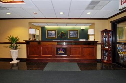 фото отеля Best Western South Hill Inn La Crosse
