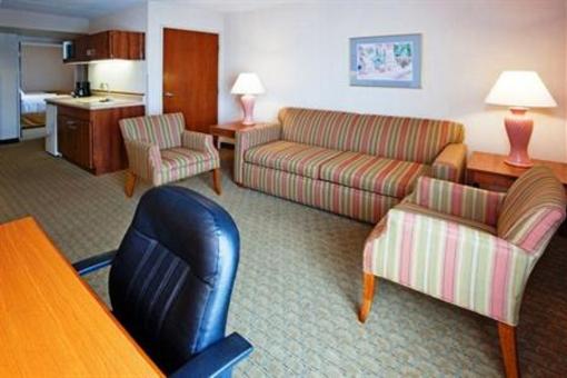 фото отеля Holiday Inn Express Janesville - I-90 and US Highway 14