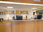 фото отеля Super 8 Motel Kenora