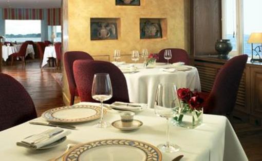 фото отеля Domaine de Rochevilaine Hotel Billiers