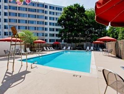 фото отеля Hawthorn Suites by Wyndham Alexandria
