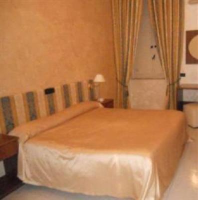 фото отеля Vergilius Billia Hotel Naples