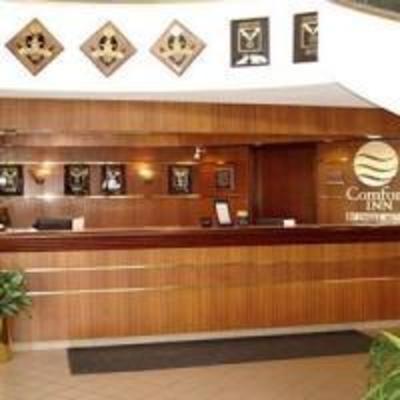 фото отеля Comfort Inn Cleveland Airport
