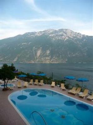 фото отеля Hotel Panorama Limone sul Garda