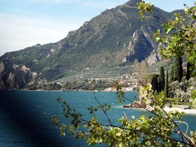 фото отеля Hotel Panorama Limone sul Garda