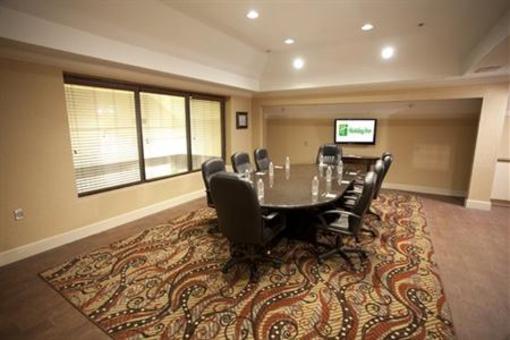 фото отеля Holiday Inn Tyler-South Broadway