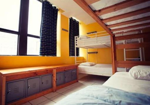 фото отеля Hostelling International Toronto