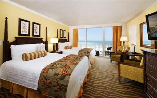 фото отеля TradeWinds Island Grand Beach Resort