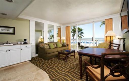 фото отеля TradeWinds Island Grand Beach Resort