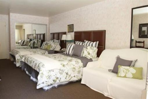 фото отеля Art Hotel Laguna Beach
