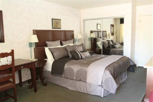 фото отеля Art Hotel Laguna Beach