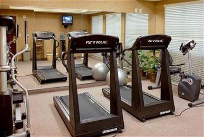 фото отеля Holiday Inn Express & Suites Austin - Sunset Valley