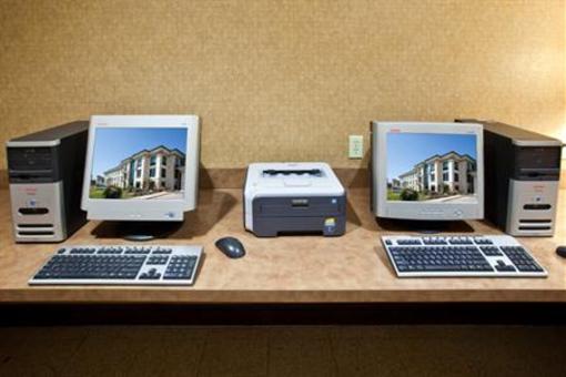 фото отеля Holiday Inn Express & Suites Austin - Sunset Valley