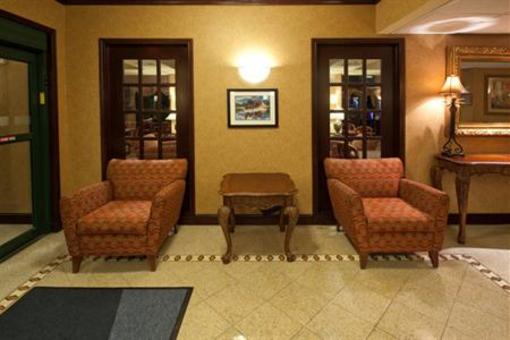 фото отеля Holiday Inn Express & Suites Austin - Sunset Valley