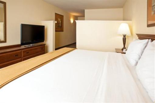 фото отеля Holiday Inn Express & Suites Austin - Sunset Valley