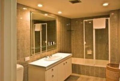 фото отеля Genesis Holiday Apartments Gold Coast