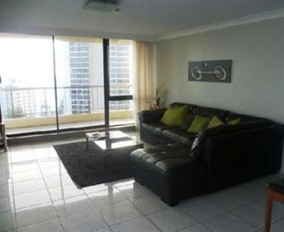 фото отеля Genesis Holiday Apartments Gold Coast