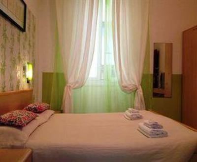 фото отеля Hotel Genziana Genoa