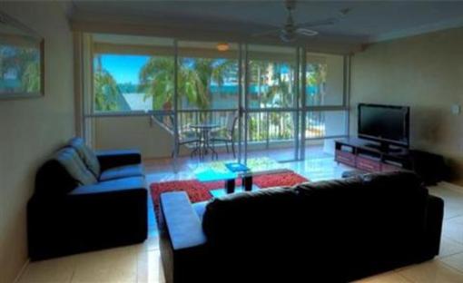 фото отеля Baronnet Apartments Gold Coast