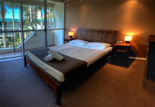 фото отеля Baronnet Apartments Gold Coast