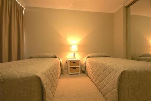 фото отеля Baronnet Apartments Gold Coast