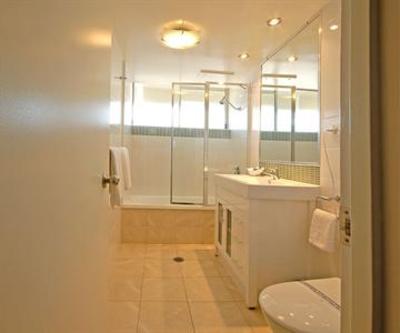 фото отеля Baronnet Apartments Gold Coast