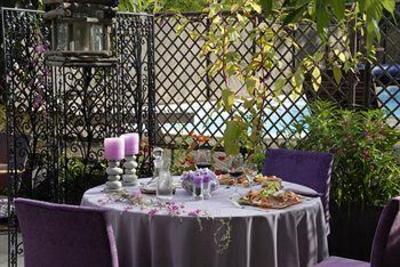 фото отеля Les Collines Iduki Hotel La Bastide-Clairence