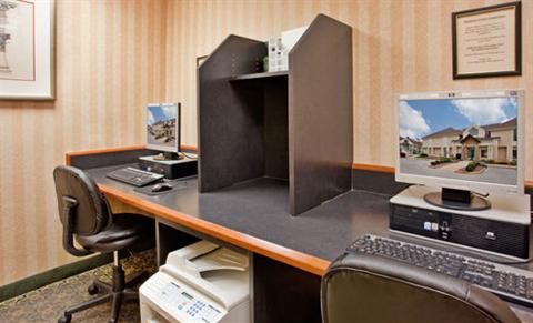 фото отеля Staybridge Suites St. Louis