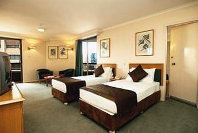 фото отеля Oaks Hyde Park Plaza