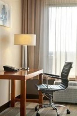 фото отеля Novotel Toronto Vaughan Centre