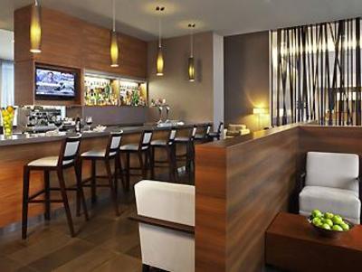 фото отеля Novotel Toronto Vaughan Centre