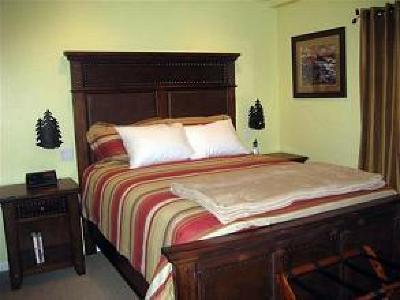 фото отеля Vail Racquet Club Townhomes and Condominiums