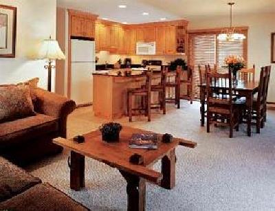 фото отеля Vail Racquet Club Townhomes and Condominiums
