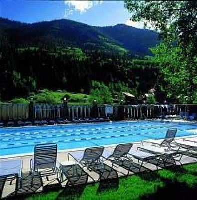 фото отеля Vail Racquet Club Townhomes and Condominiums