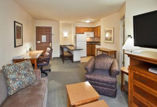 фото отеля Staybridge Suites Portland Airport