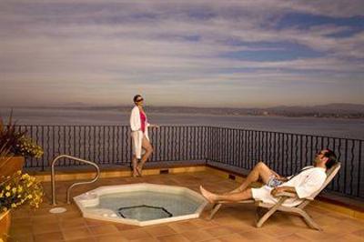 фото отеля Monterey Bay Inn