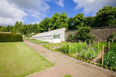 фото отеля Cringletie House Hotel Peebles