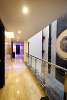 фото отеля O Delhi Hotel