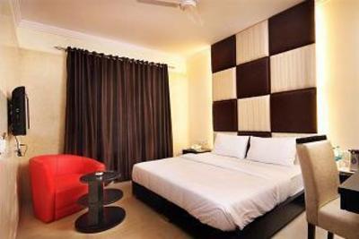 фото отеля O Delhi Hotel