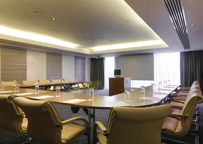 фото отеля Maldron Hotel Citywest Dublin Saggart