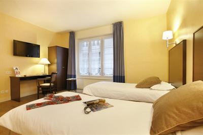фото отеля Hotel Du Louvre Saint-Malo